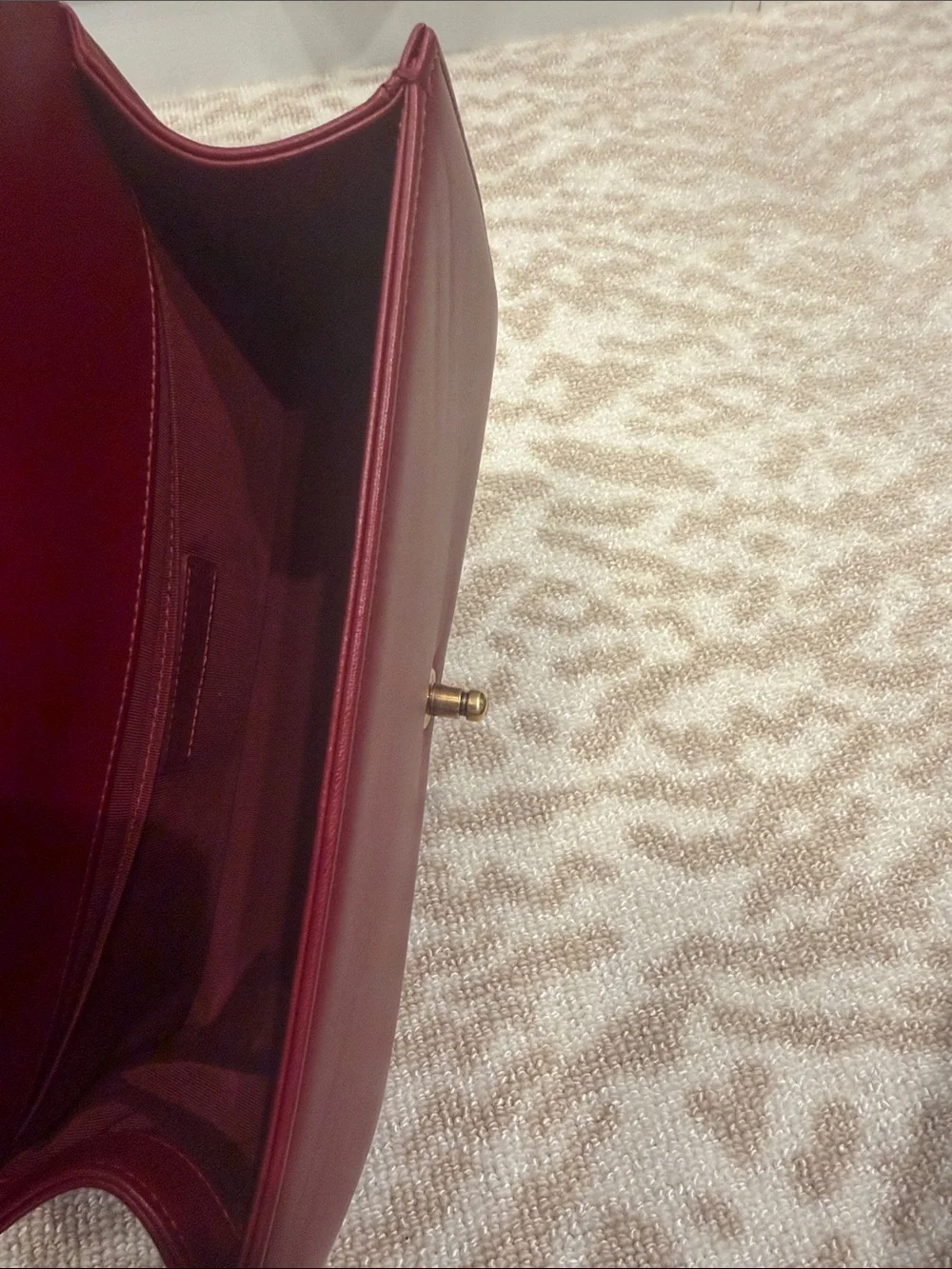 CHANEL Quilted Shoulder Bag in Burgundy with Gold Hardware